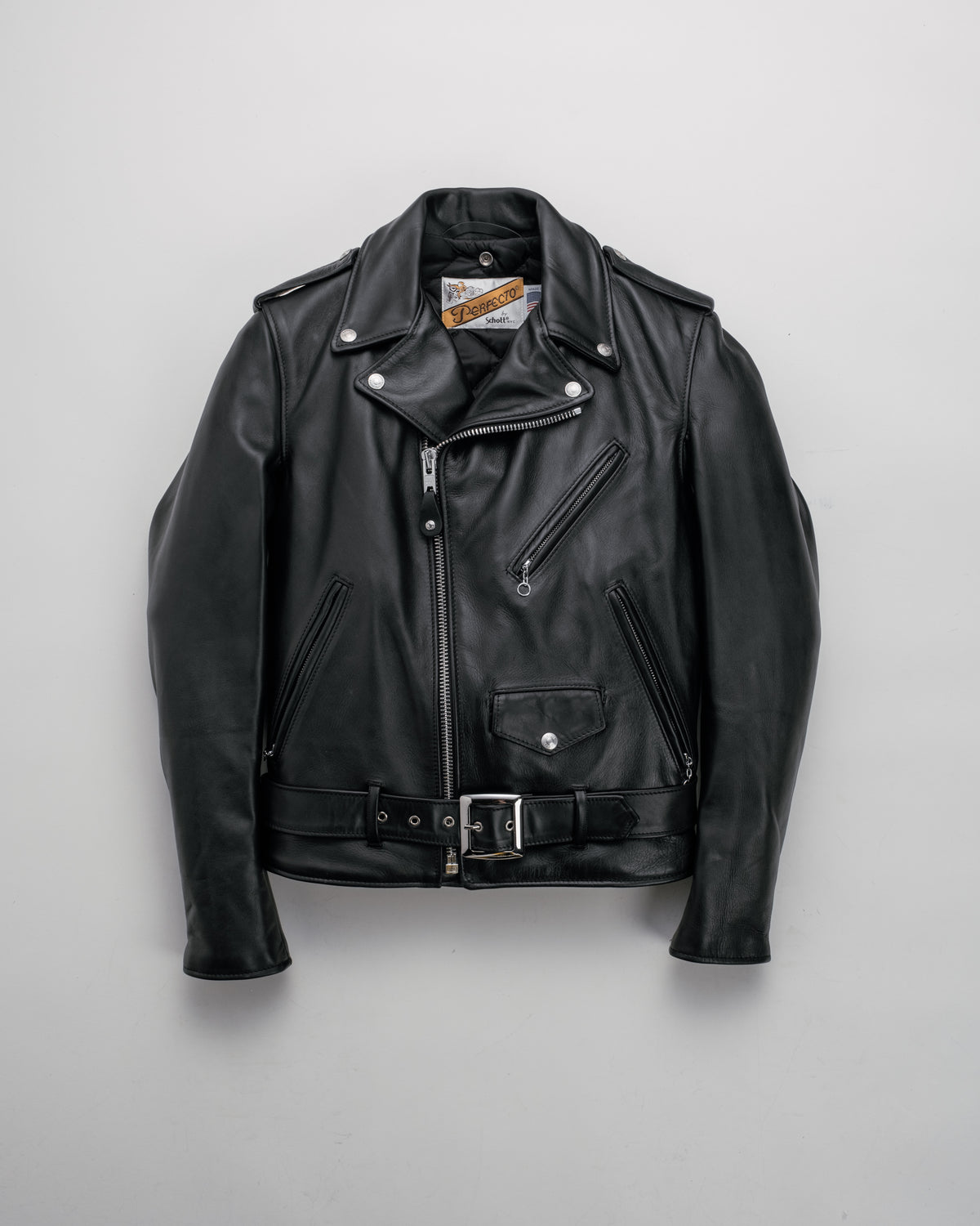 118L Black