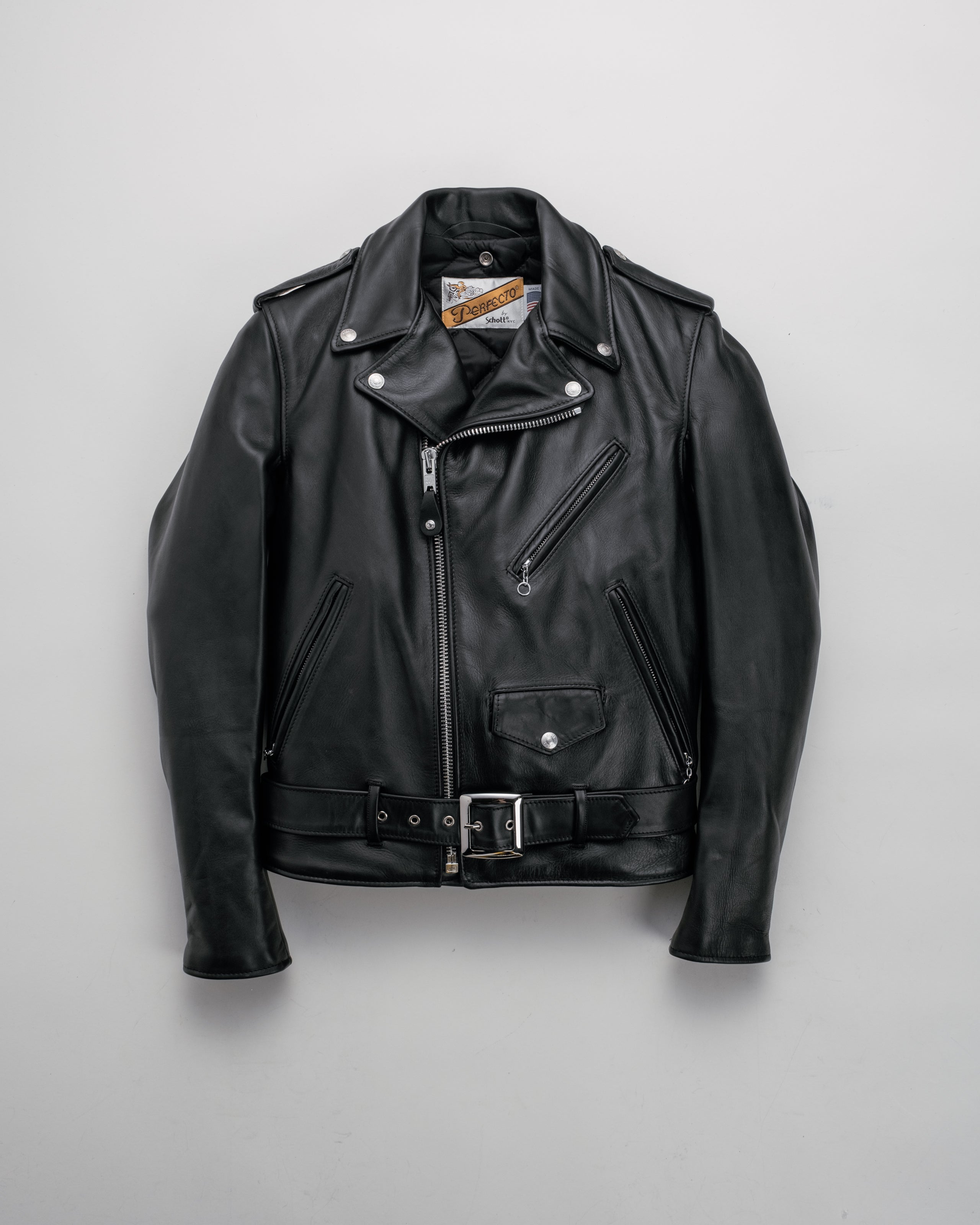 118L Black