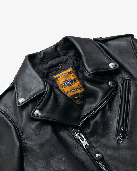 137W Black