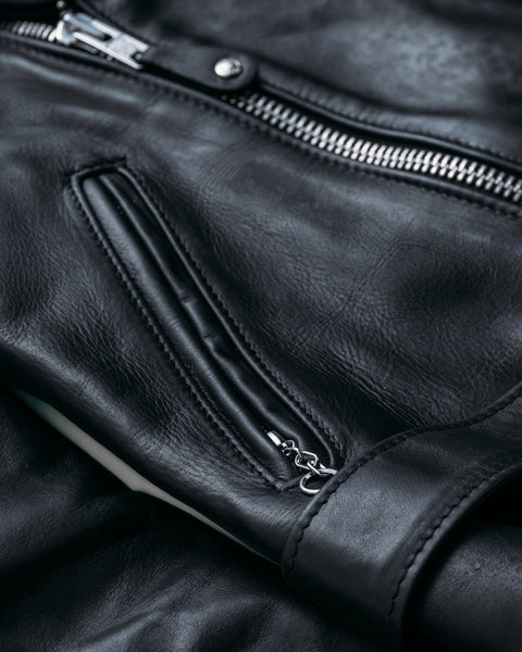137W Black