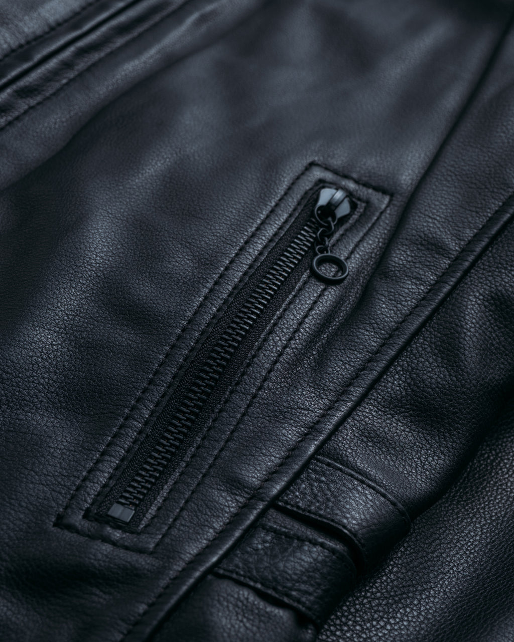 2408W Black