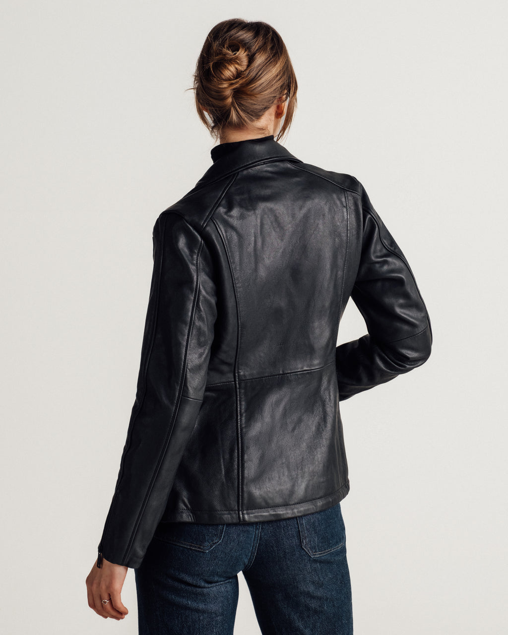 2909W Black