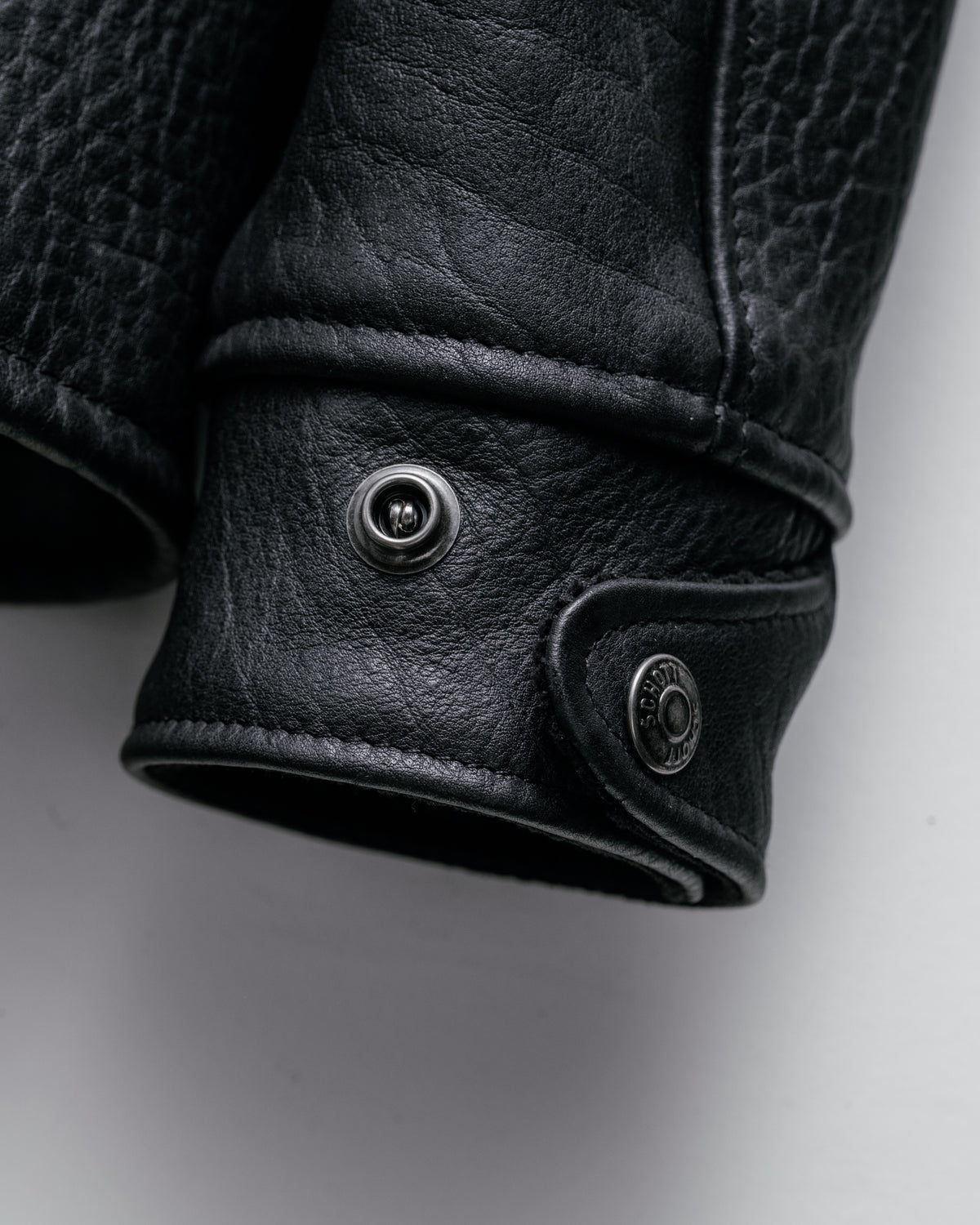 464 Black