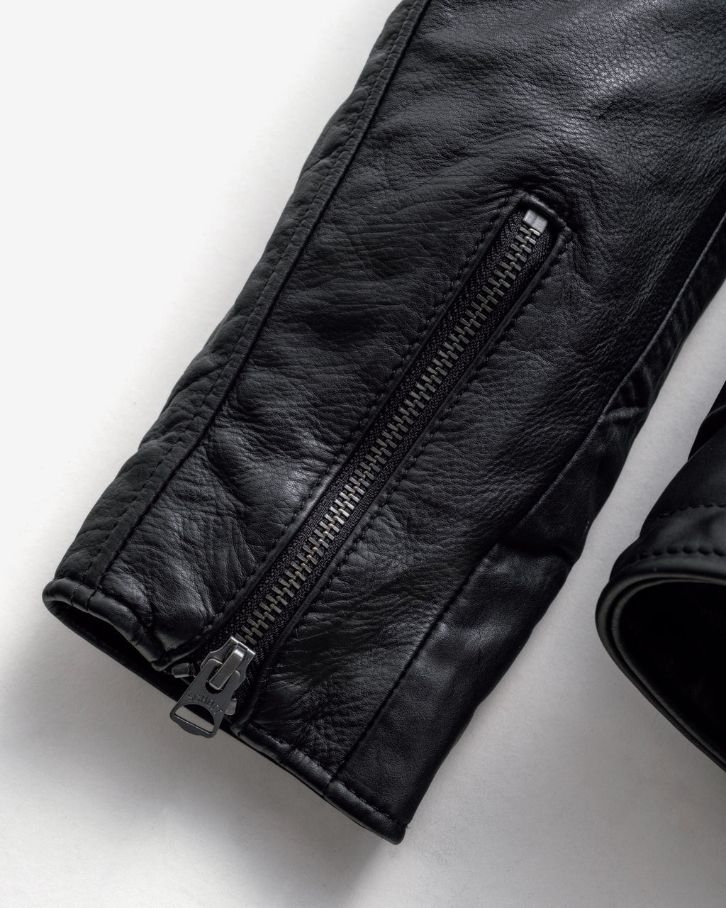 503VN Black
