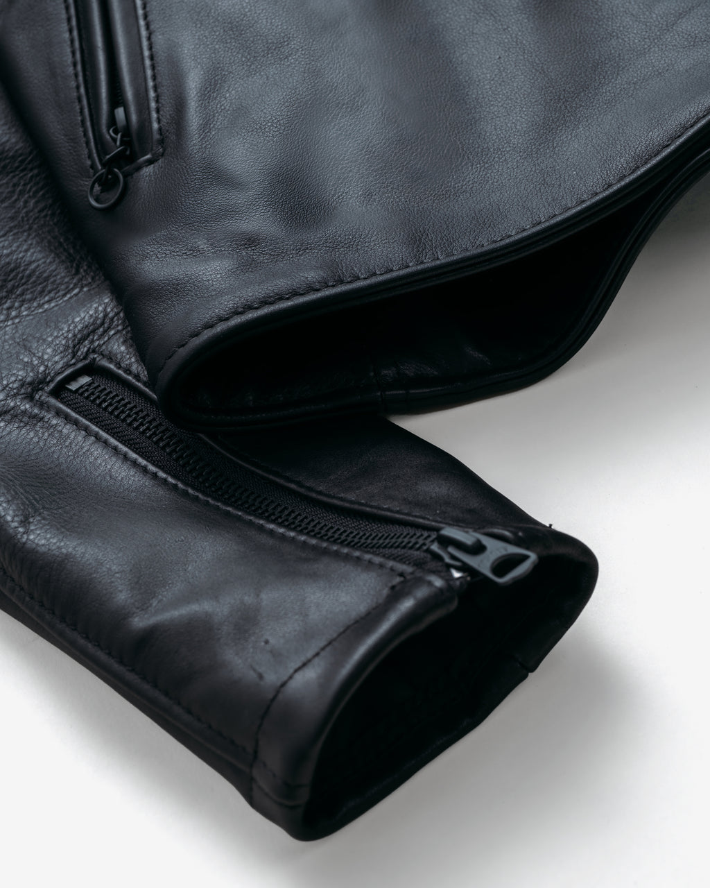 503W Black