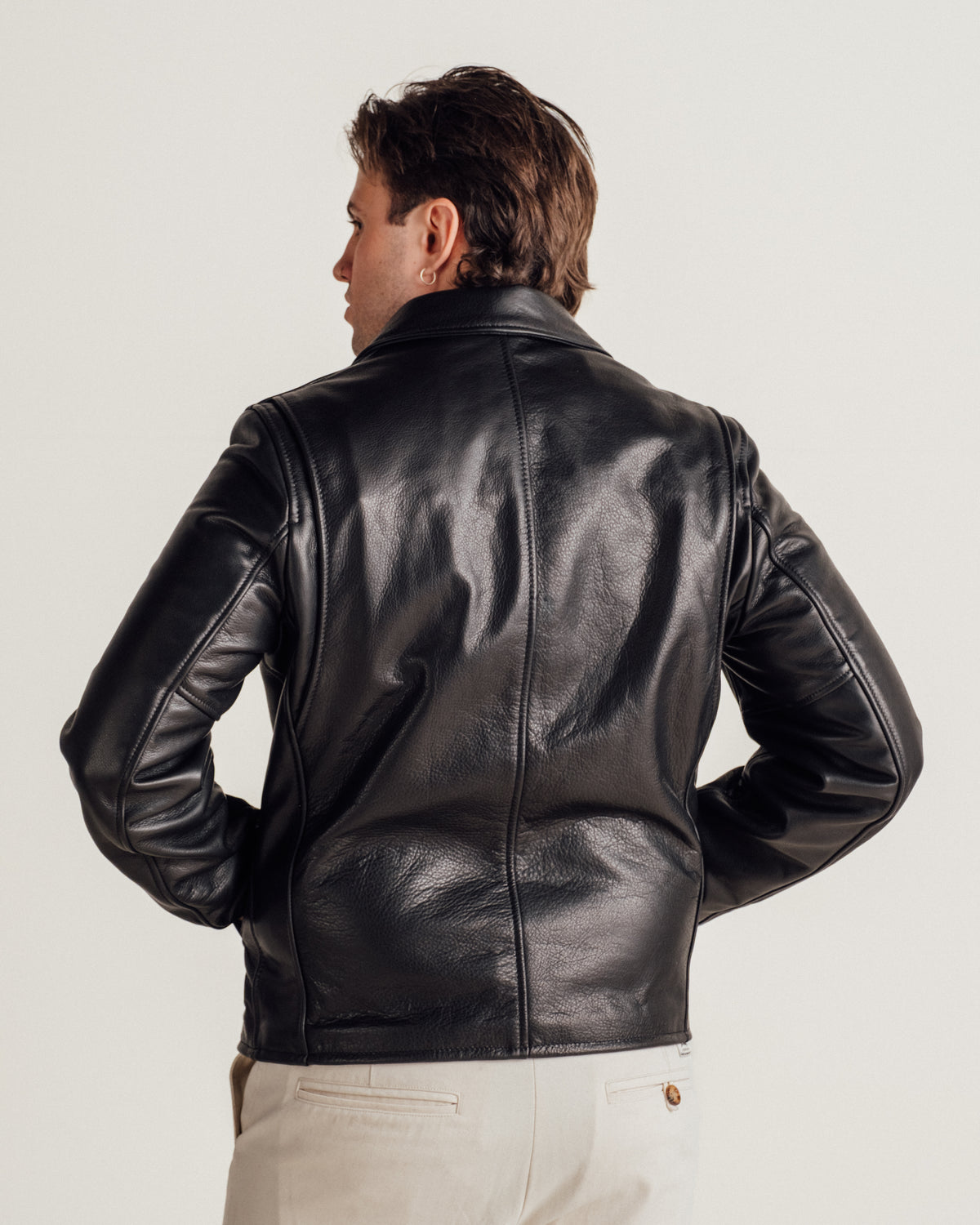 562 Black