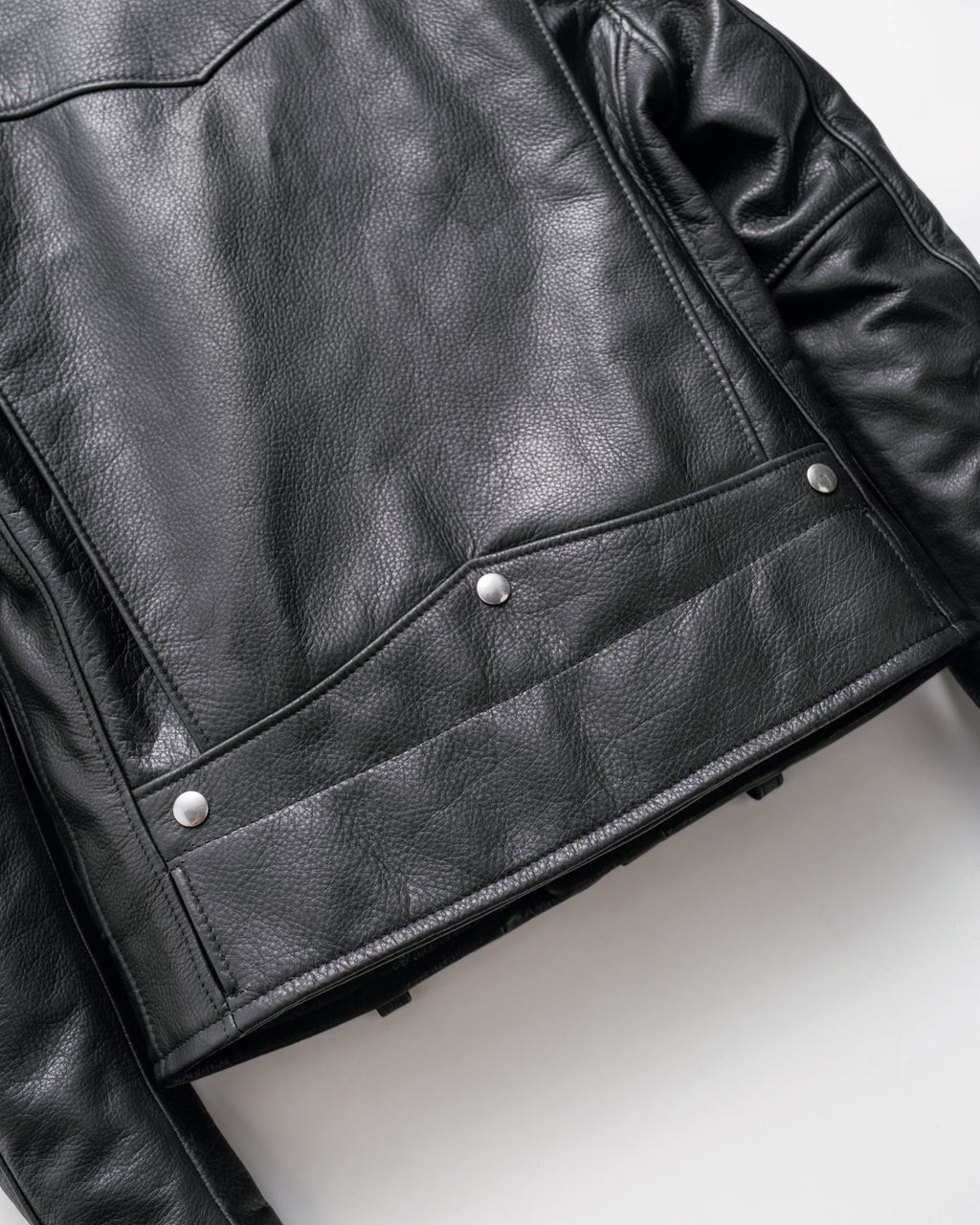 568 Black