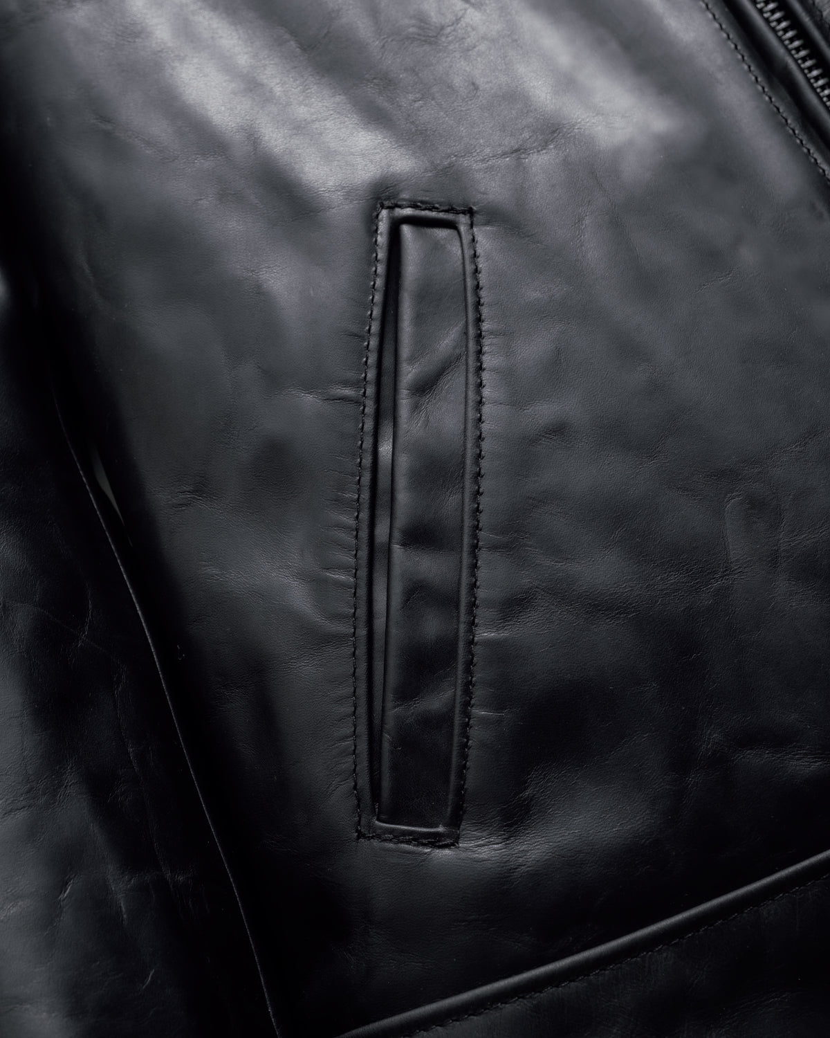 576 Black