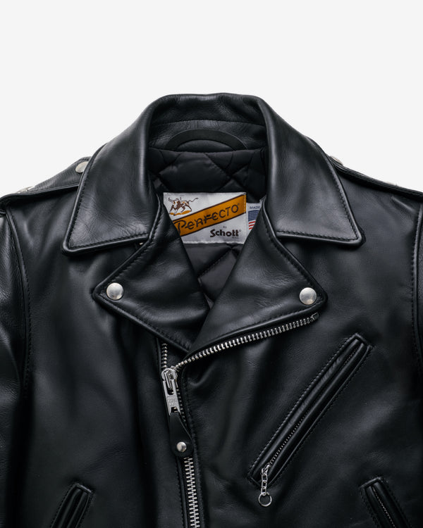 613 Black