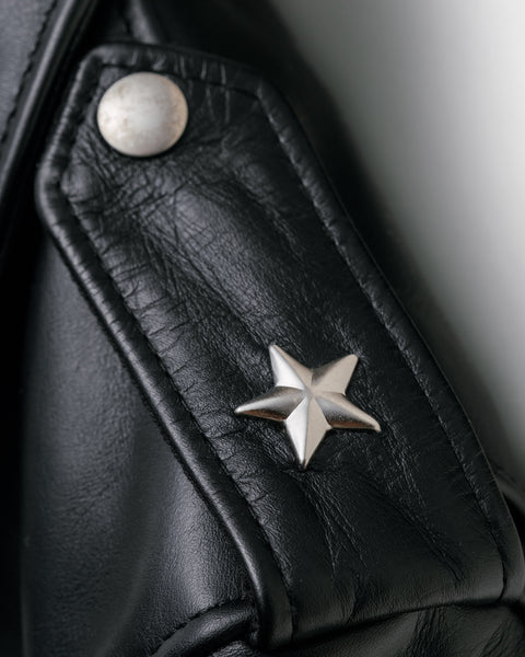 613 Black