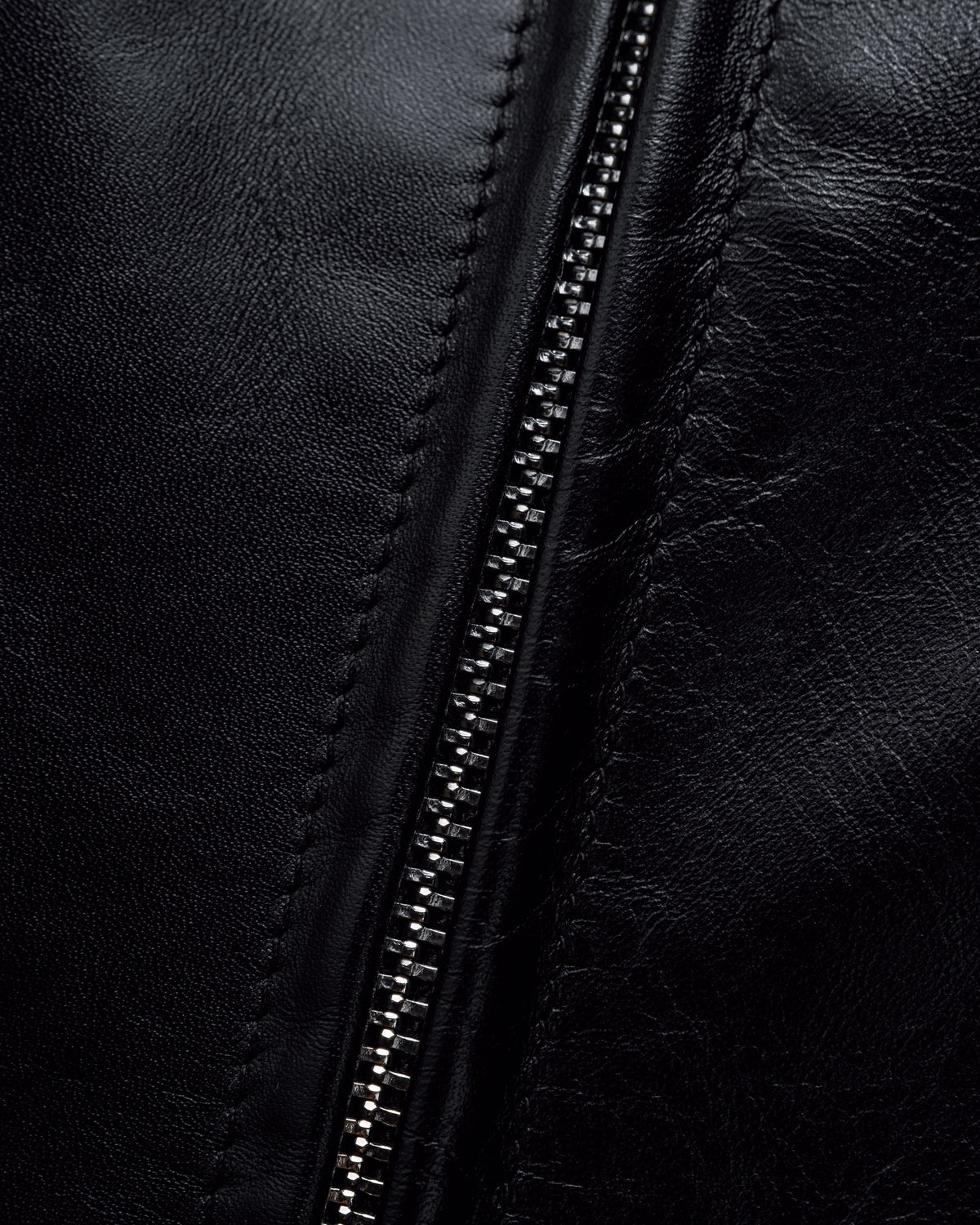 641HH Black