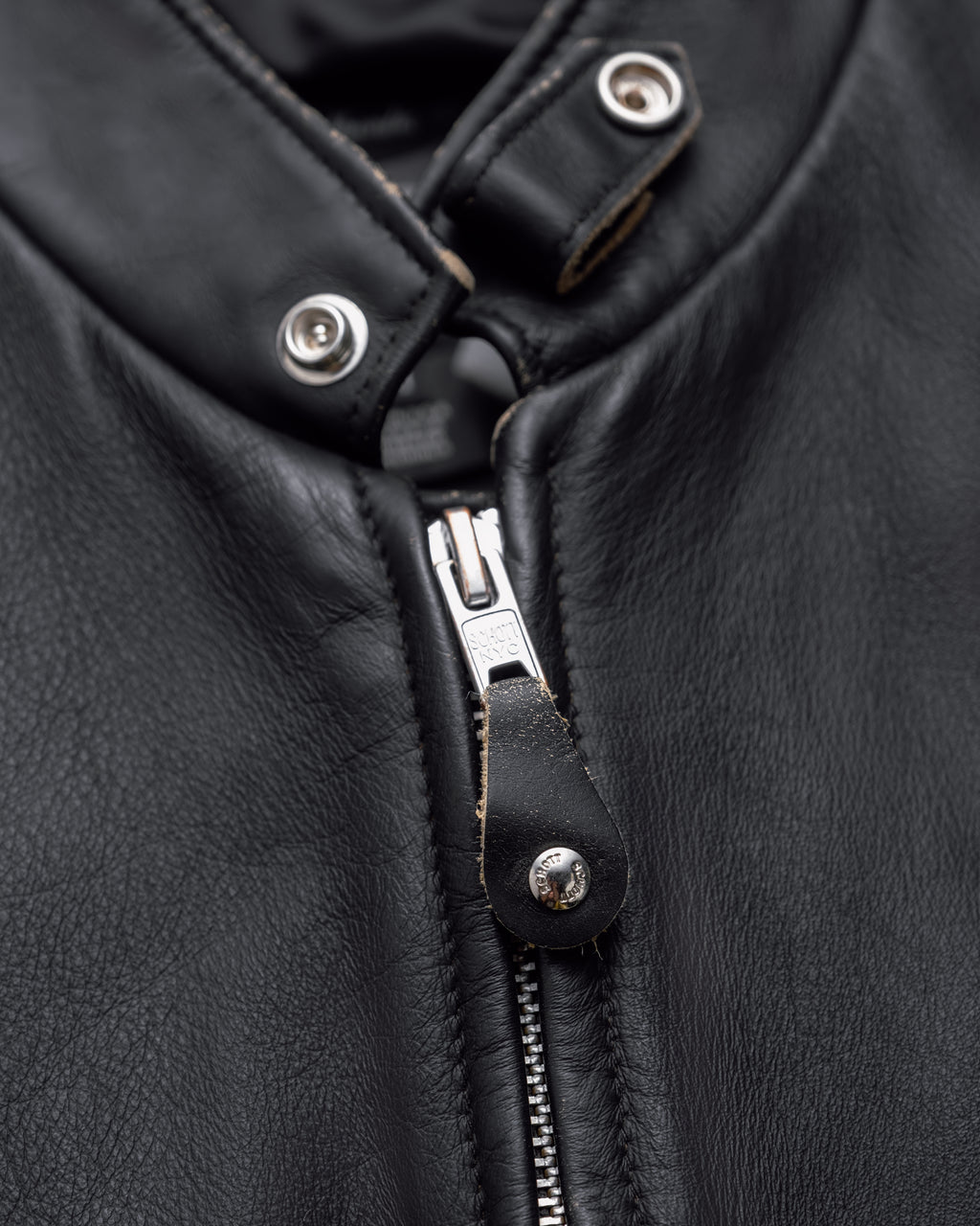 654VN Black