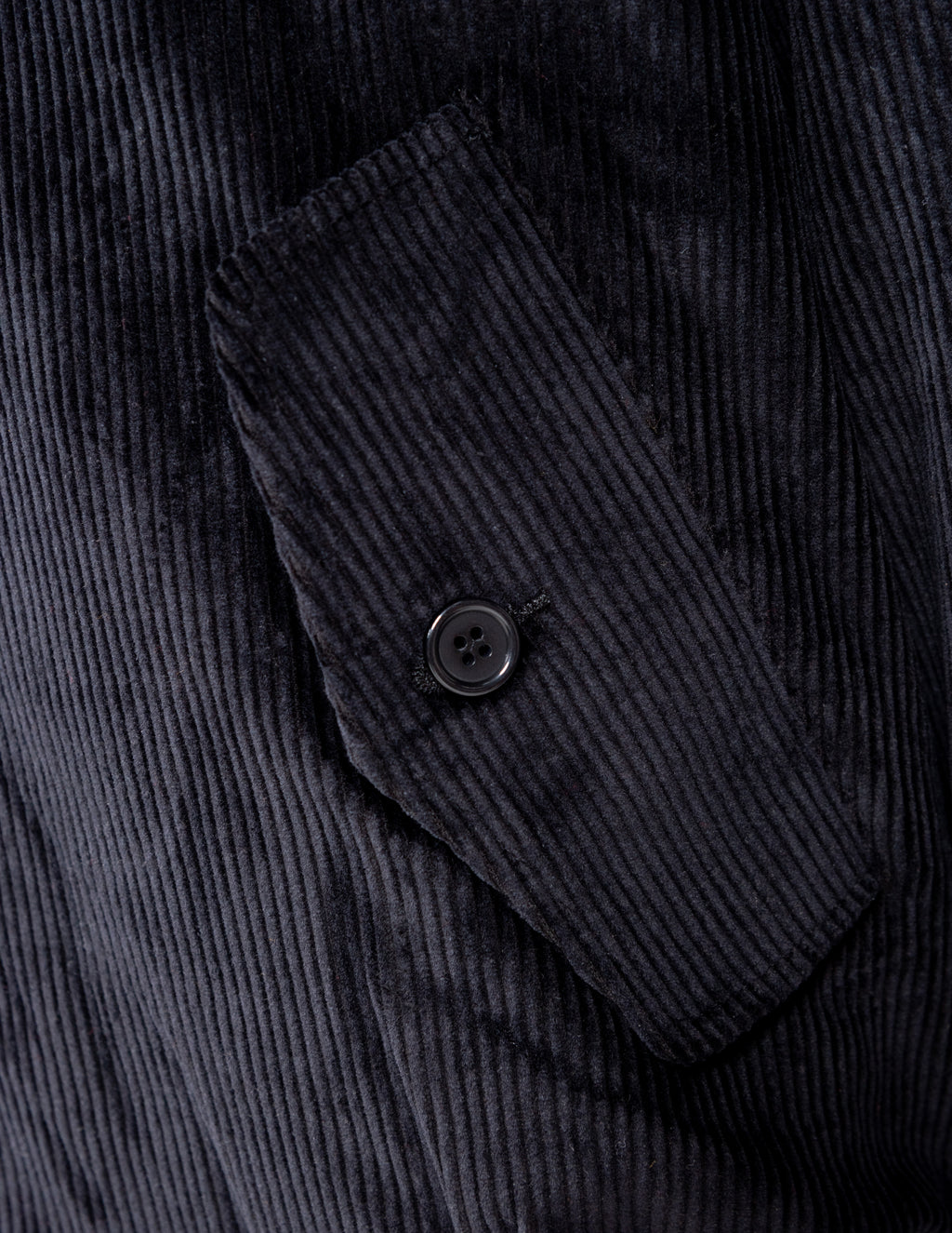 8407 Black