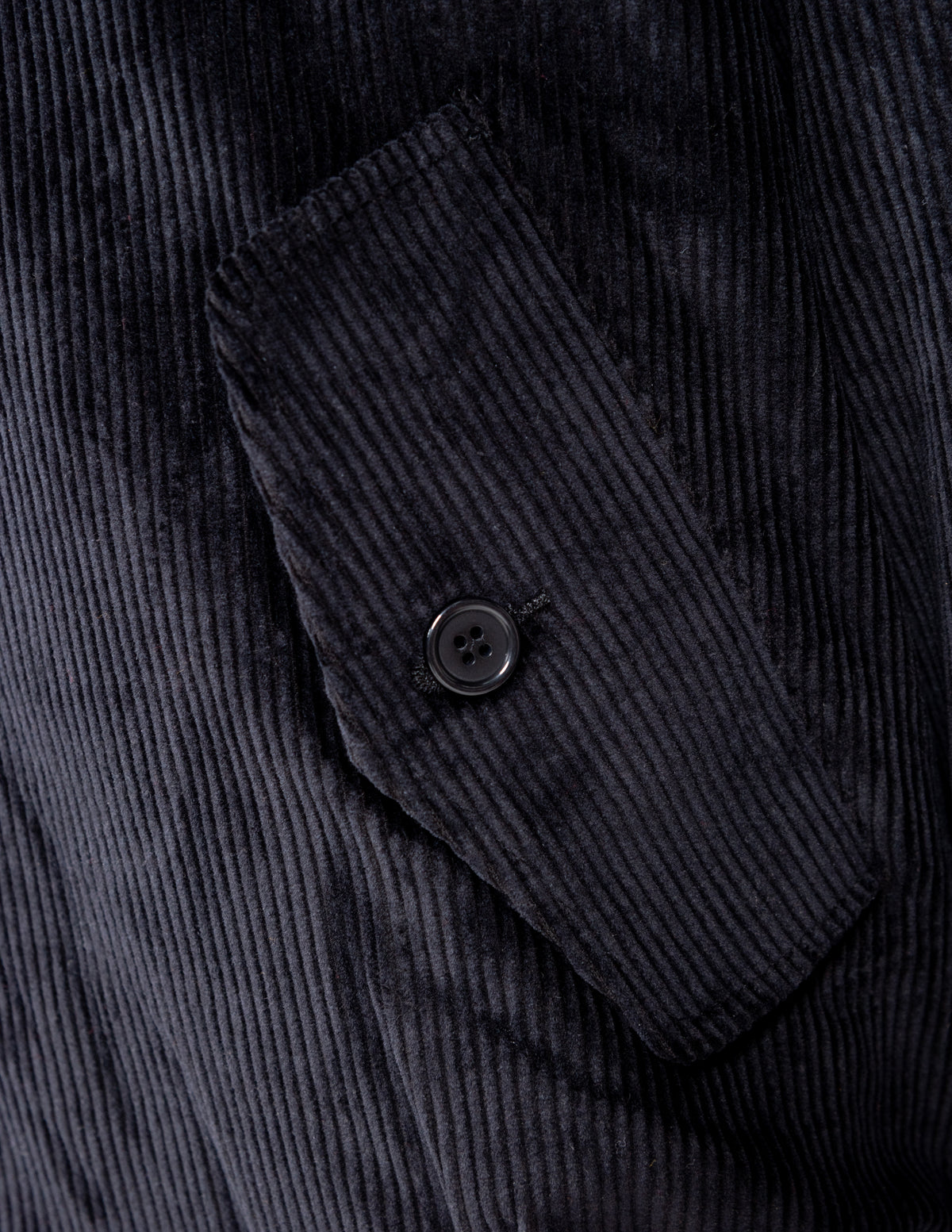 8407 Black