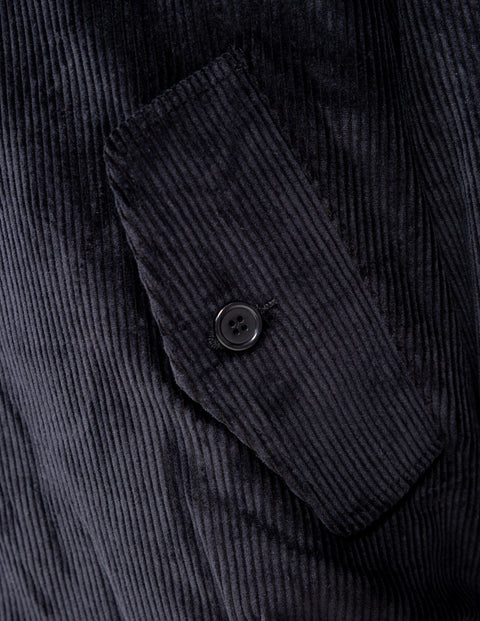 8407 Black