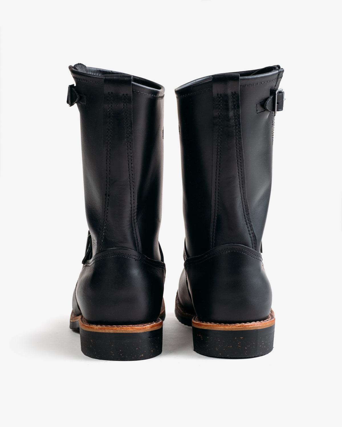 BT54 Black