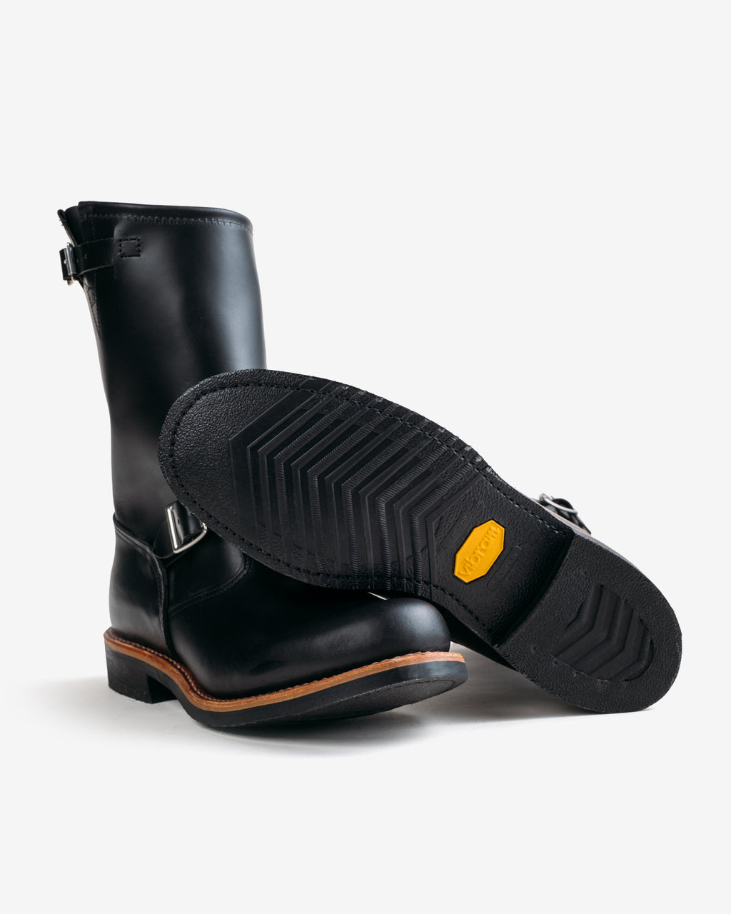 BT54 Black