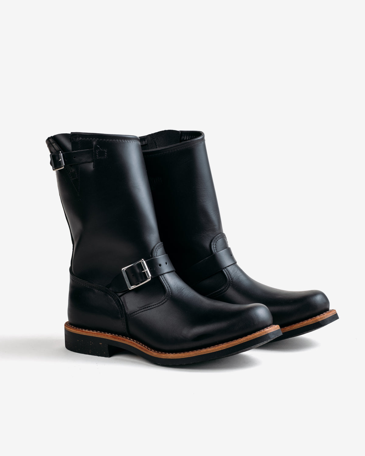 BT54 Black