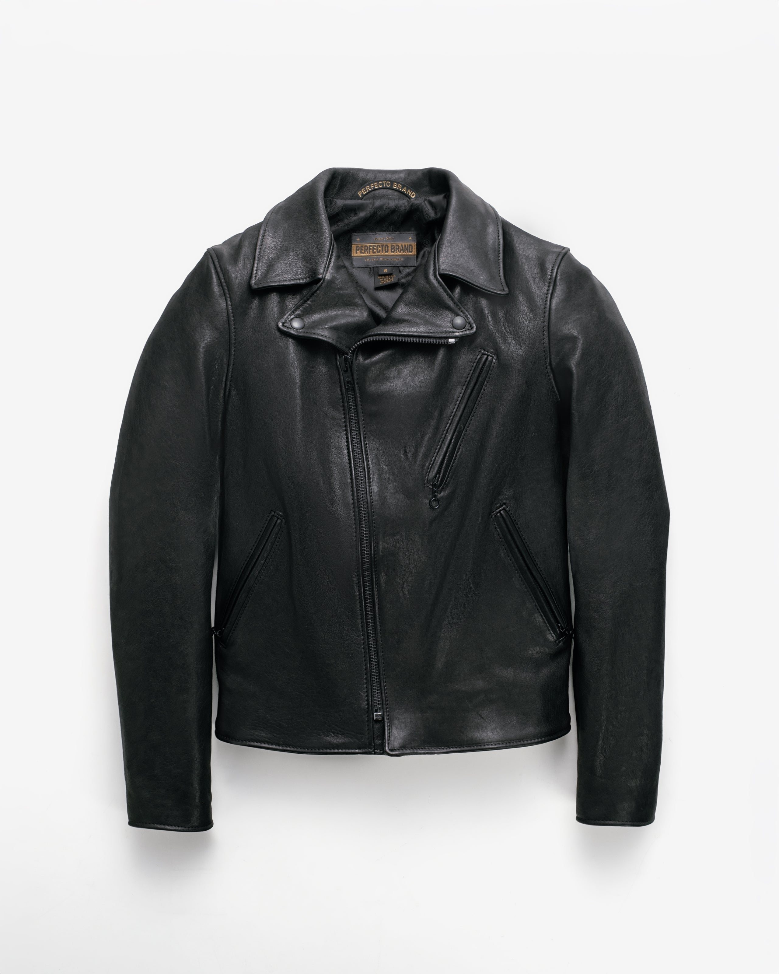 P213 Black