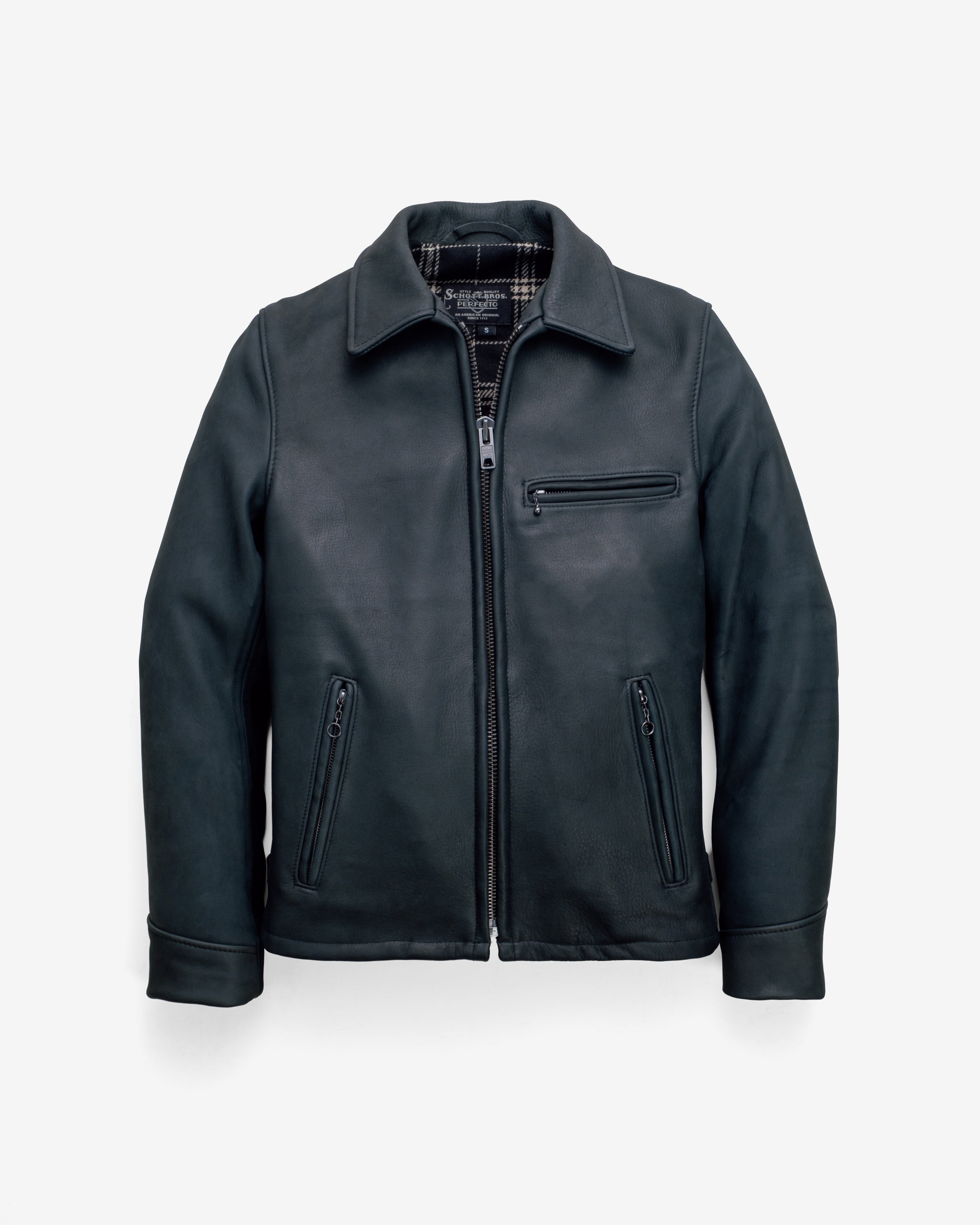 P693 Black