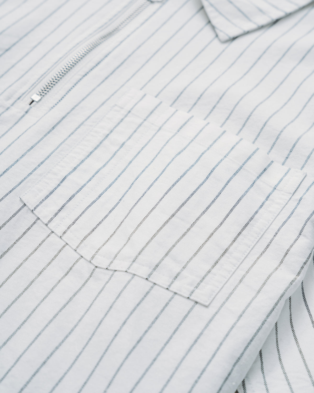 SH2412 White