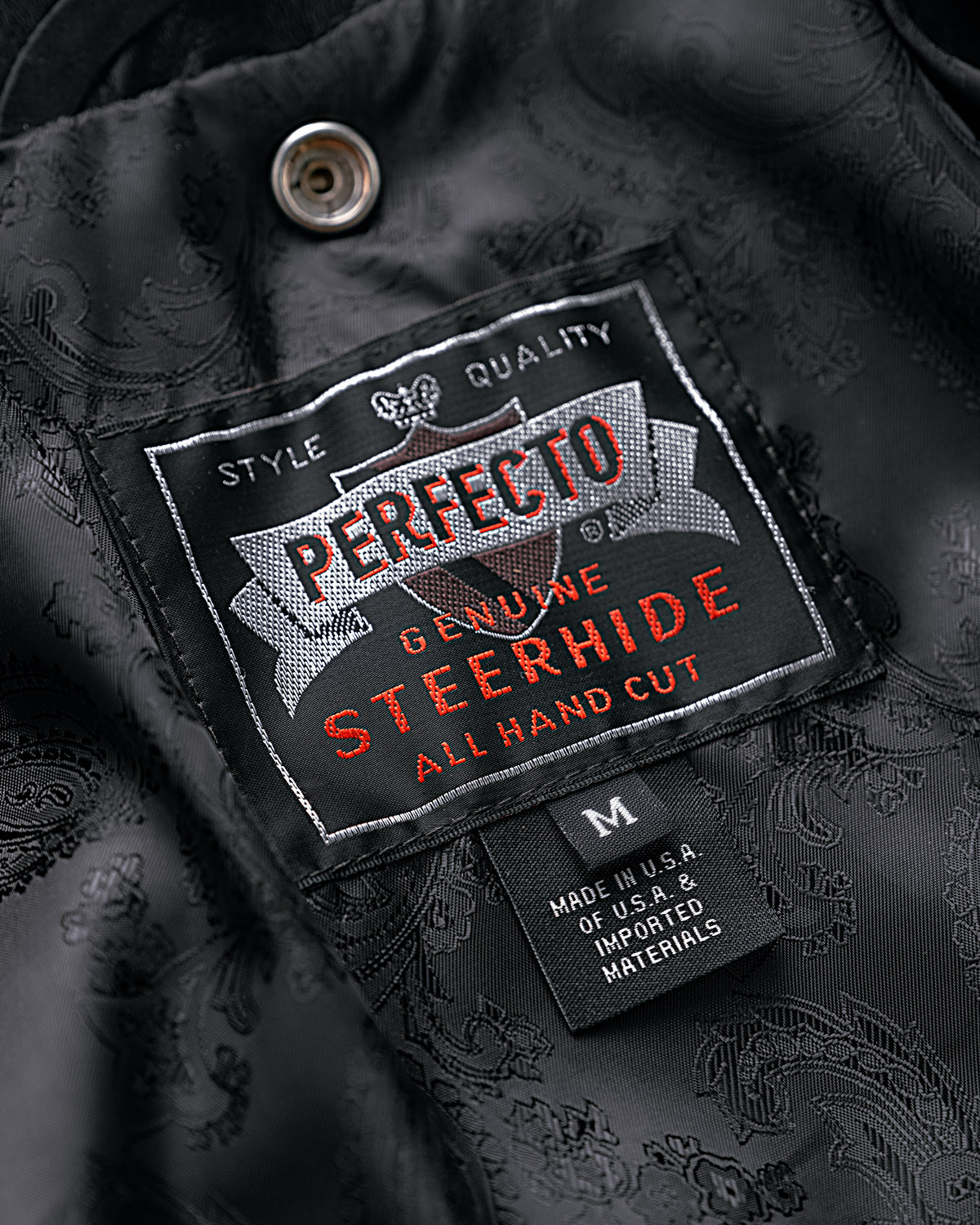 SP611 Black