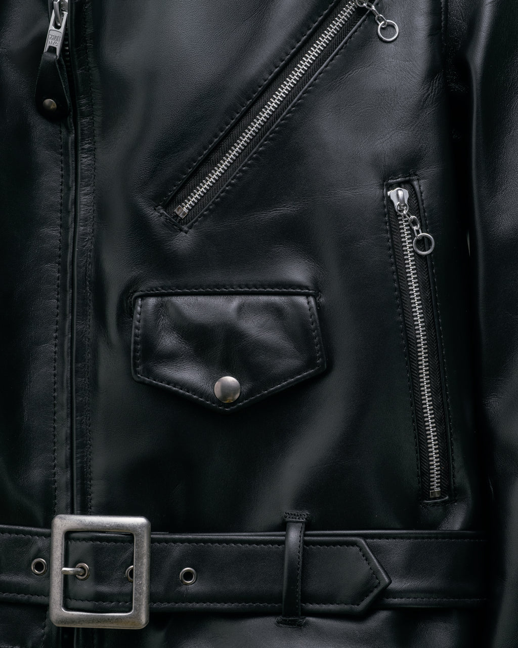 SP611 Black