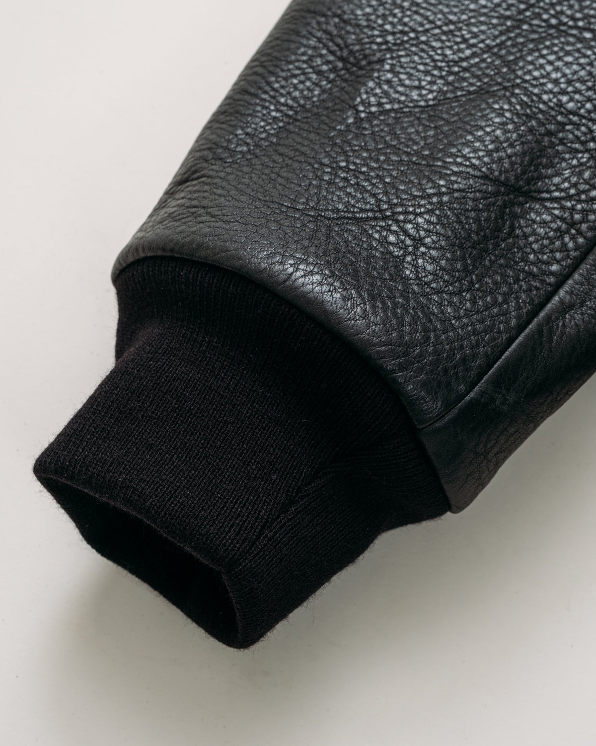 SP674H Black