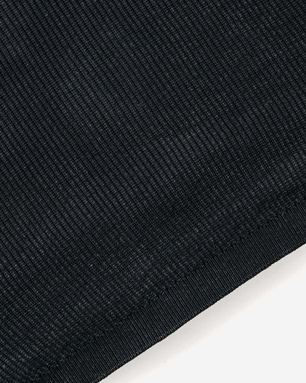 SW2502 Black