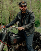 568VN Black